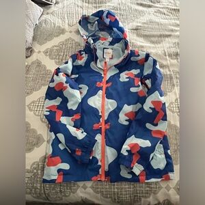 Boys cat & jack camo windbreaker jacket size L.